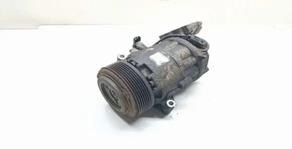 BMW 3 E90 E91 A/C compressor mount bracket 9156820