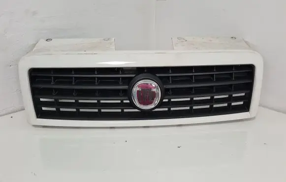 Fiat Doblo Front bumper upper radiator grill 735395576