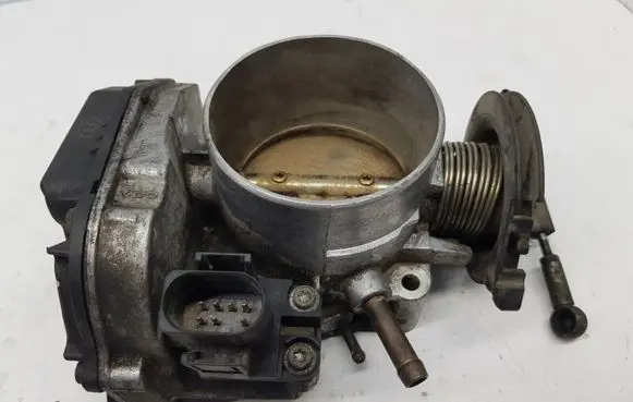Audi A6 S6 C5 4B Throttle valve 078133063G nr852
