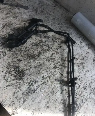 Audi A4 S4 B9 Engine coolant pipe/hose 04l122157ac
