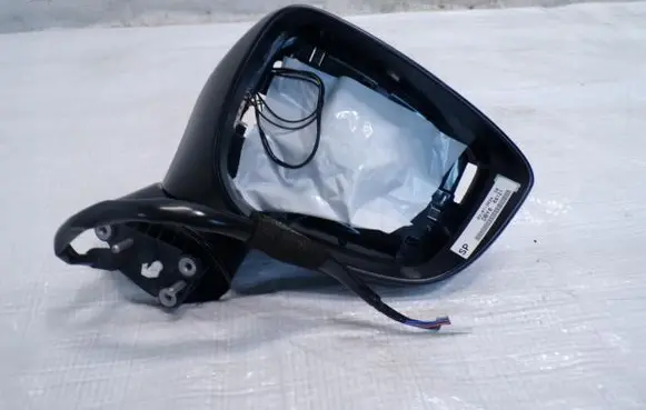 Mazda Xedos 9 Front door electric wing mirror DBY6-69-121