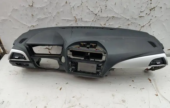 BMW 1 F20 F21 Dashboard 