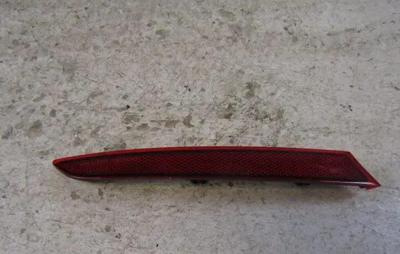 BMW 3 G20 G21 Rear tail light reflector 8074231