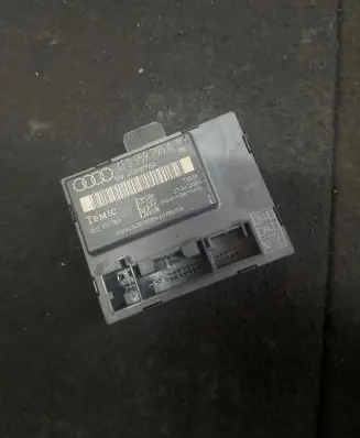 Audi A6 S6 C6 4F Door control unit/module 4F0959795A 4F0910795A 0033TFK0001