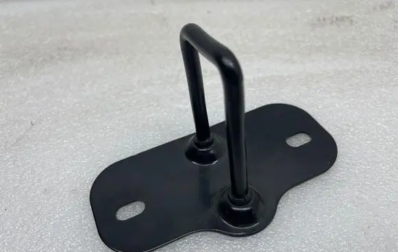 Tesla Model S Engine bonnet/hood lock/latch loop/hook 105950700B