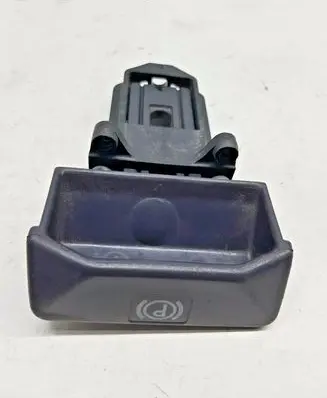 Mercedes-Benz Vito Viano W638 Hand brake release handle 1244270712