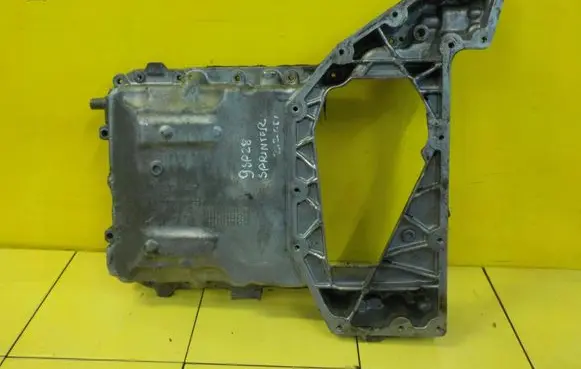 Mercedes-Benz Sprinter W906 Oil sump A6510141000