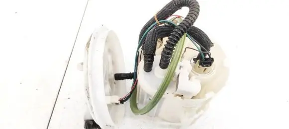 Opel Meriva A In-tank fuel pump 