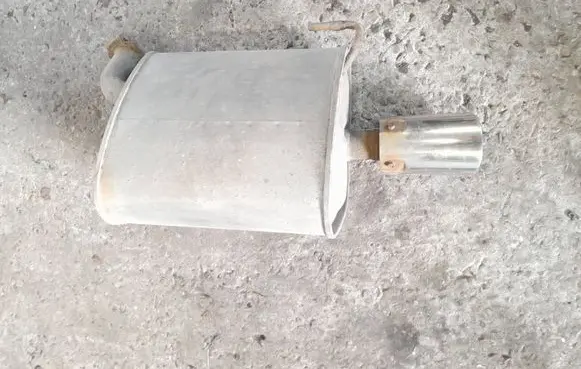 Subaru Outback Rear muffler/silencer tail pipe 