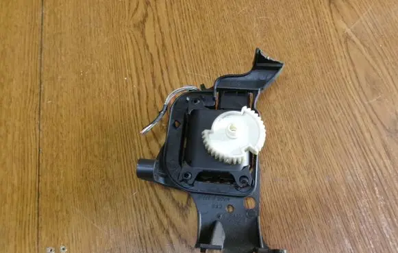 Volkswagen Polo Air flap motor/actuator 6Q1907511A 50660