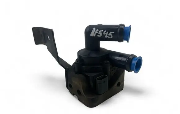 BMW 5 F10 F11 Water pump 9239313