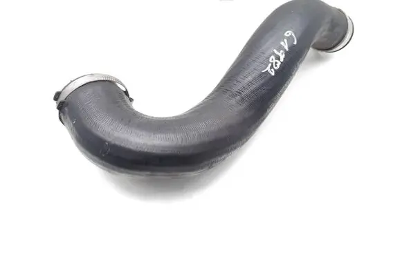 Volkswagen Touareg I Intercooler hose/pipe 7L6145790E
