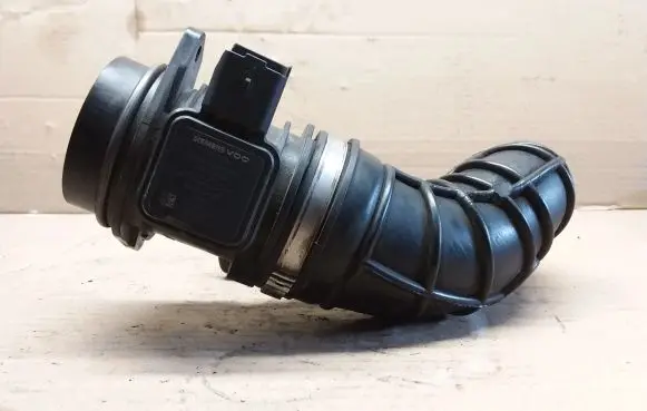 Peugeot 207 Mass air flow meter 9647144080