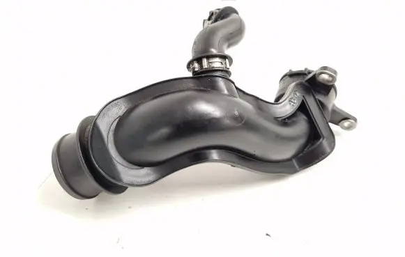 Ford Mondeo MK V Intercooler hose/pipe DS739F805HD