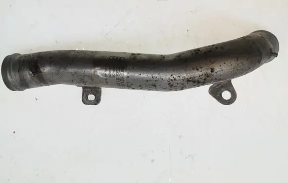 Audi A5 8T 8F Engine coolant pipe/hose 8K0121071C