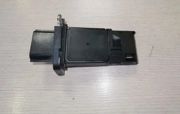 Nissan Qashqai+2 Mass air flow meter 226807S000