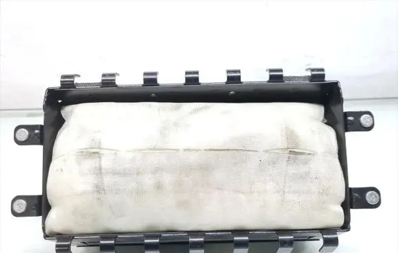 KIA Carens II Passenger airbag 84530-1DXXX