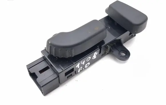 Renault Arkana Seat control switch 6JRH070223