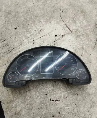 Audi A4 S4 B6 8E 8H Speedometer (instrument cluster) 2263626055 8E0920900P 4056000081