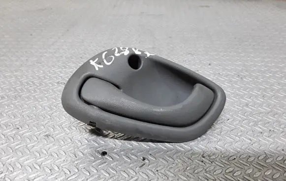 Opel Agila A Rear door interior handle