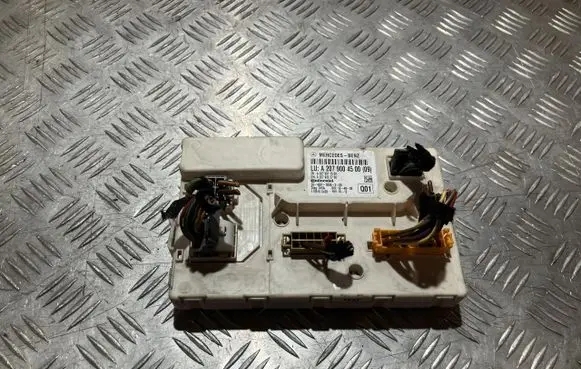 Mercedes-Benz E C207 W207 Convertible roof control unit A2079004500