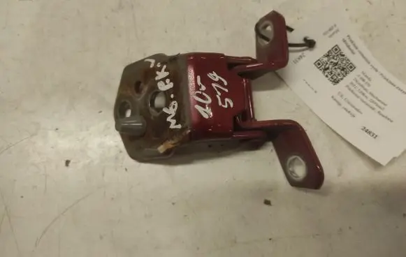 Mazda 6 Front door upper hinge