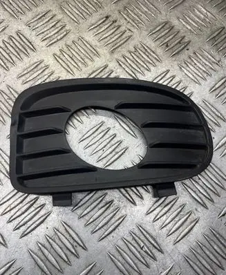 Opel Vectra B Front fog light trim/grill 90586627 2536308