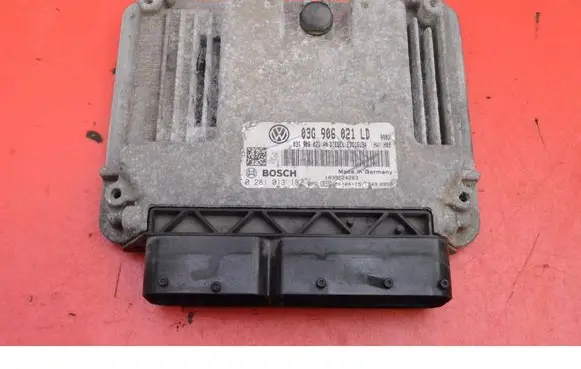 Skoda Octavia Mk2 (1Z) Engine control unit/module ECU 03G906021LD