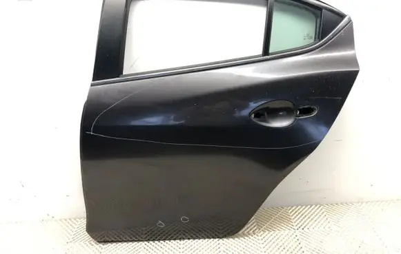 Mazda 3 II Rear door