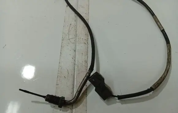 Toyota Avensis T250 Outside/exterior temperature sensor 