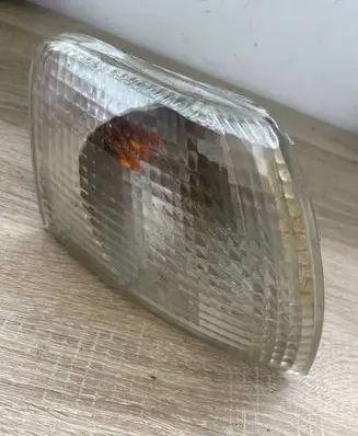 Volkswagen PASSAT B5 Front indicator light 084411516R