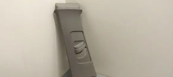 (B) pillar trim (top)