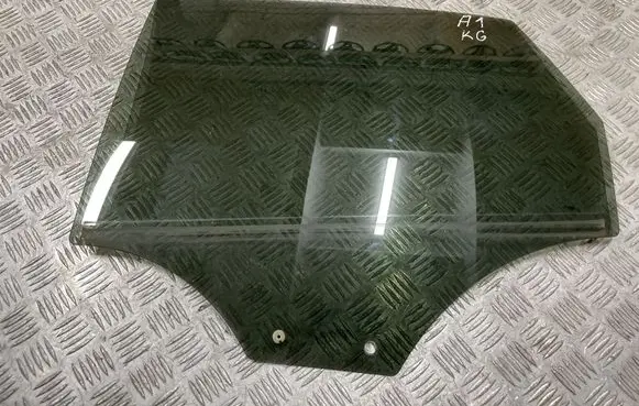 Audi A1 Rear door window glass
