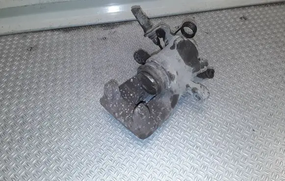 Opel Meriva B Rear brake caliper
