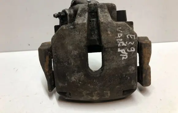 BMW 5 E39 Front brake caliper