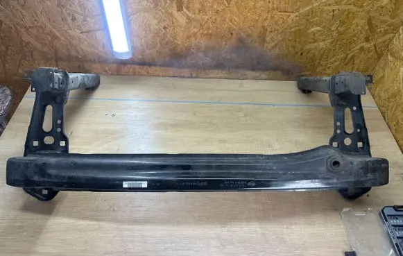 Mini One - Cooper Coupe R56 Front bumper cross member 2757337 16614910