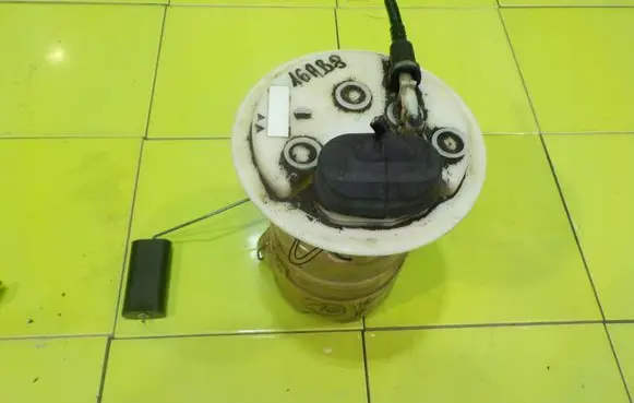 Peugeot 407 In-tank fuel pump 16AB8