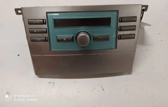 Toyota Corolla Verso AR10 Climate control unit 559020F010B 5E17062E