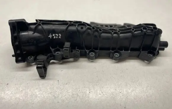 Porsche Cayenne (9Y0 9Y3) Intake manifold PAB133268B 06M133268P 9A713326810