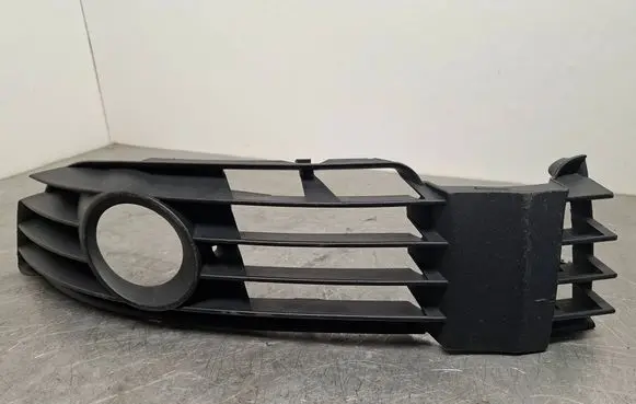 Volkswagen PASSAT B5.5 Front fog light trim/grill 3B0853665L 3B0853665