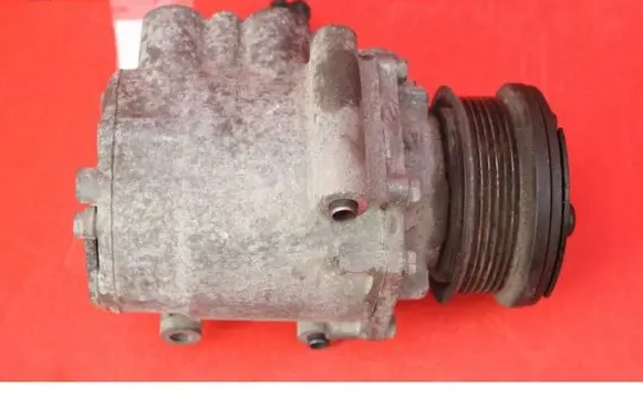 Ford Fiesta Air conditioning (A/C) compressor (pump)