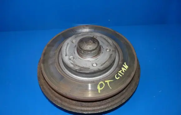 Mercedes-Benz Citan W415 Rear wheel hub spindle/knuckle 