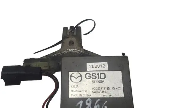 Mazda 6 Keyless (KESSY) go control unit/module GS1D676B0A