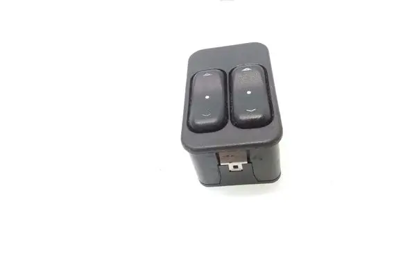 Opel Zafira A Electric window control switch 90561088
