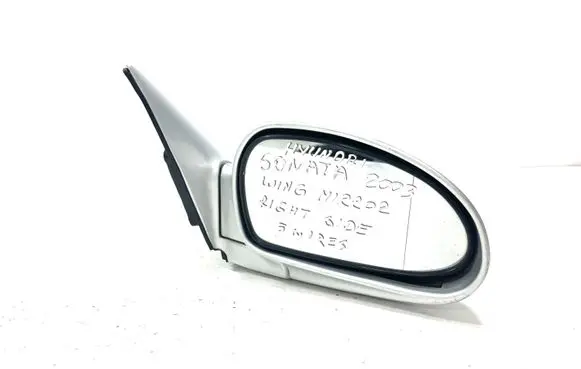 Hyundai Sonata Front door electric wing mirror 012101