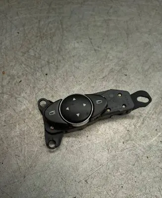 Mercedes-Benz E W211 Wing mirror switch 2118215779