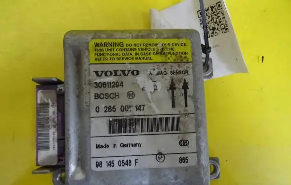 Volvo S40, V40 Airbag control unit/module 30611294 0285001147