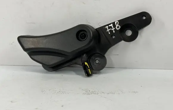 BMW X3 F25 Engine bonnet (hood) release handle 9150273 51239150273
