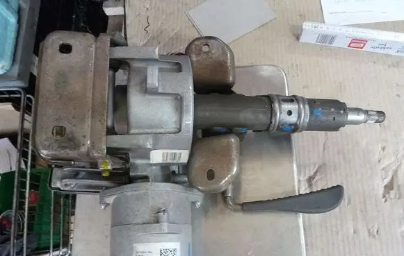 Fiat 500 Steering wheel axle 26133624TSD