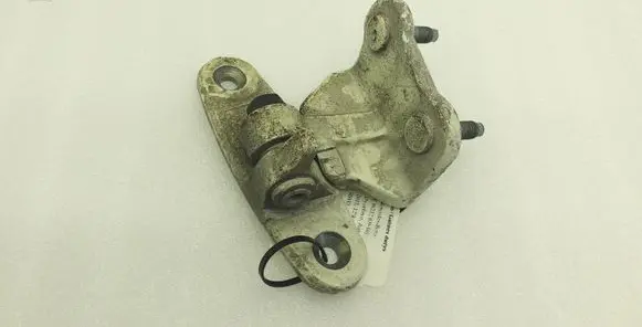 Mercedes-Benz E W212 Rear door upper hinge A047058